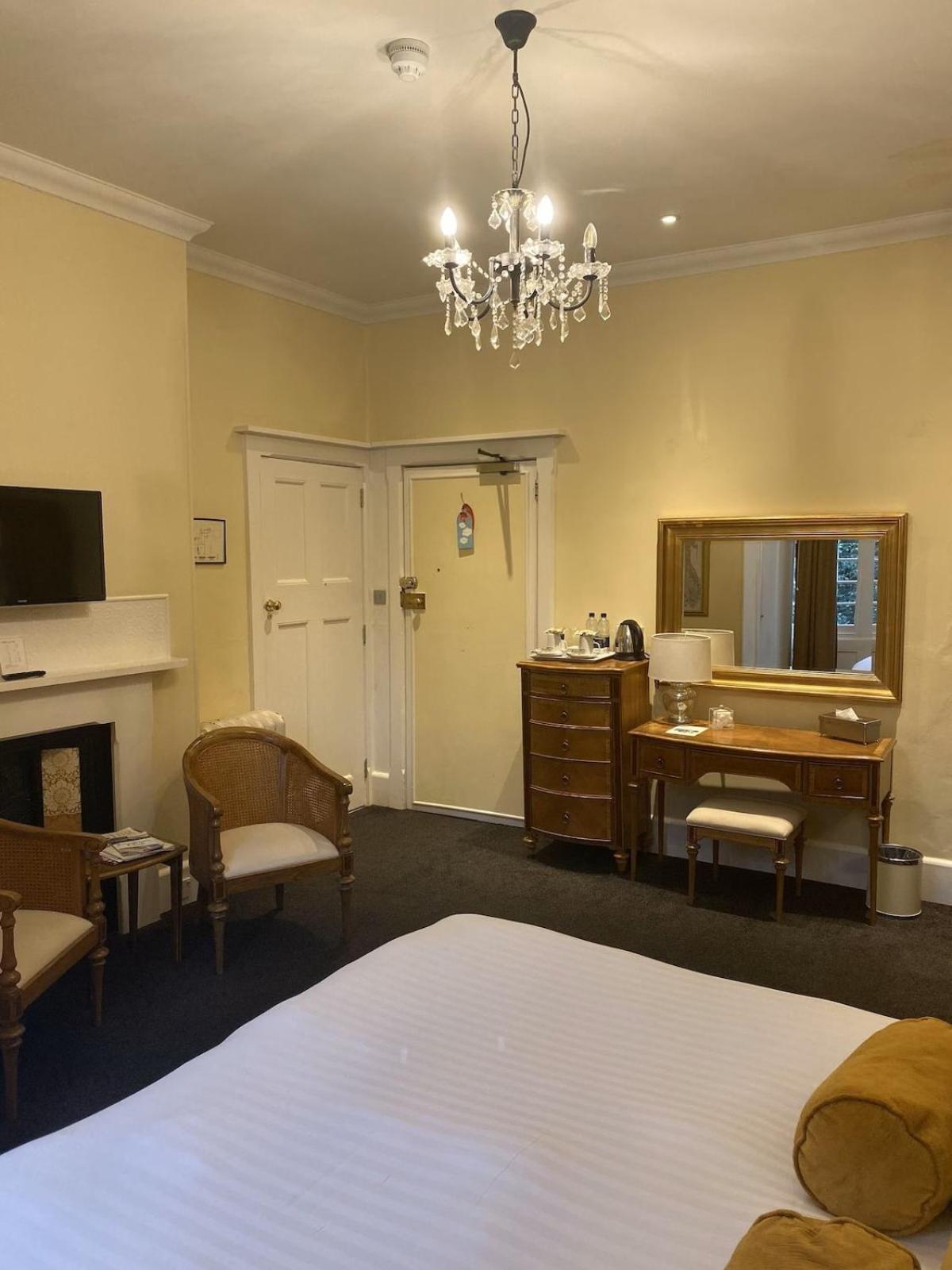 Langtry Manor Hotel Борнмут Екстер'єр фото